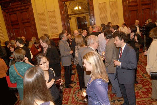 photo (55KB) : Reception in the Hunterian Art Gallery, University of Glasgow