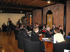 photo (35KB) : Figure 2 : Networking at the Wikido